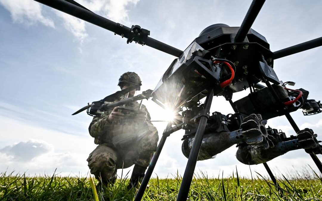 La evolución de la guerra: Drones en el conflicto de Ucrania y lecciones para Colombia