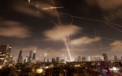 Equilibrio de poder y guerra híbrida: un análisis comparado de los conflictos en Ucrania, Gaza e Israel– Irán (2022–2025)